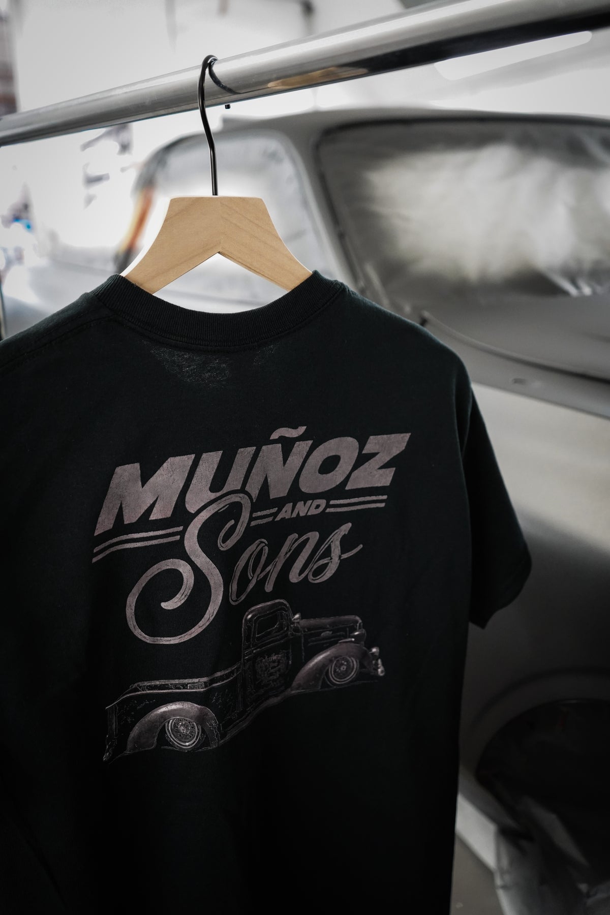FALL 26' OPEN HOUSE SHOP TRUCK TEE